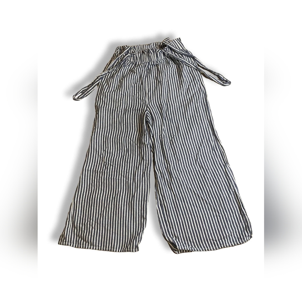 Forever 21 Contemporary Vertical Striped Baggy Pants , Size S